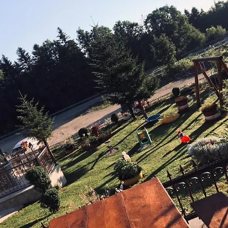 게스트하우스 Restoran Sa Sobama Za Iznajmljivanje Mali Raj